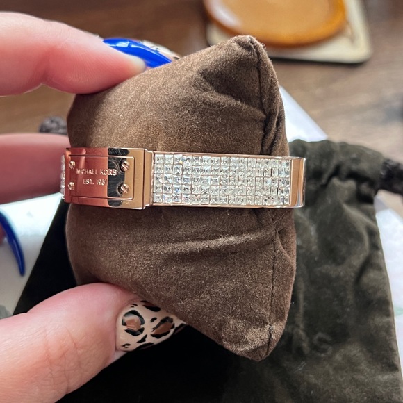 Michael Kors Pave Logo Plaque Gold Bangle - Picture 12 of 16